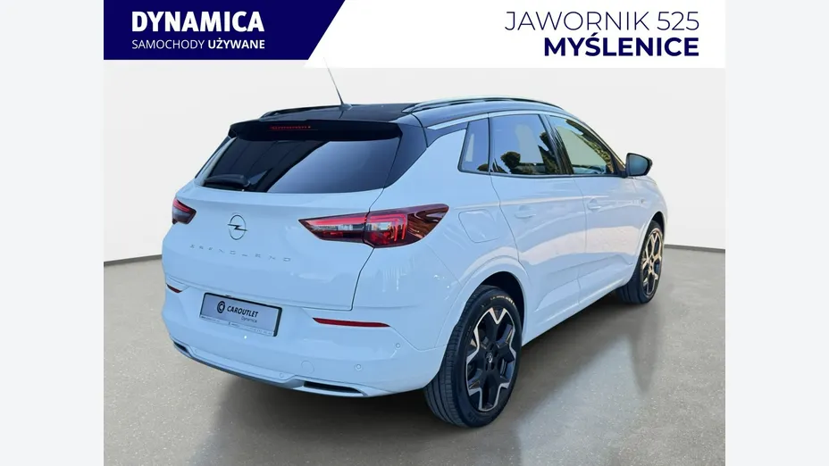OPEL Grandland X -