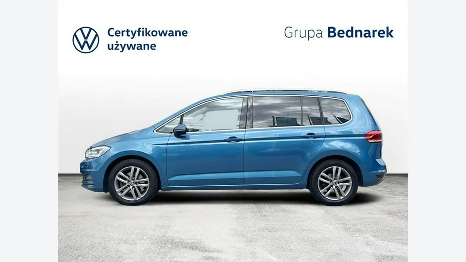VOLKSWAGEN Touran -