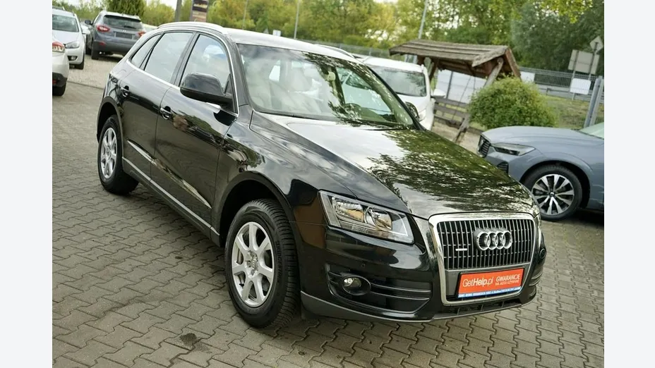 AUDI Q5 -