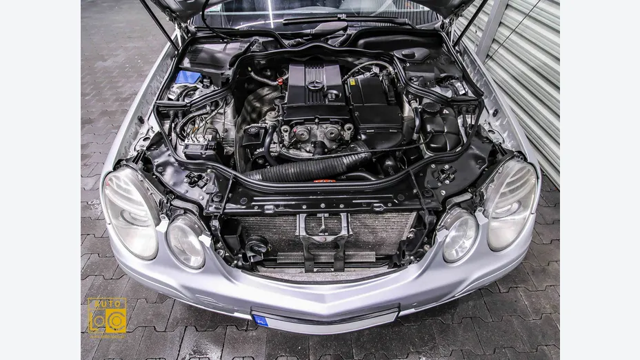 MERCEDES-BENZ E Klasa -