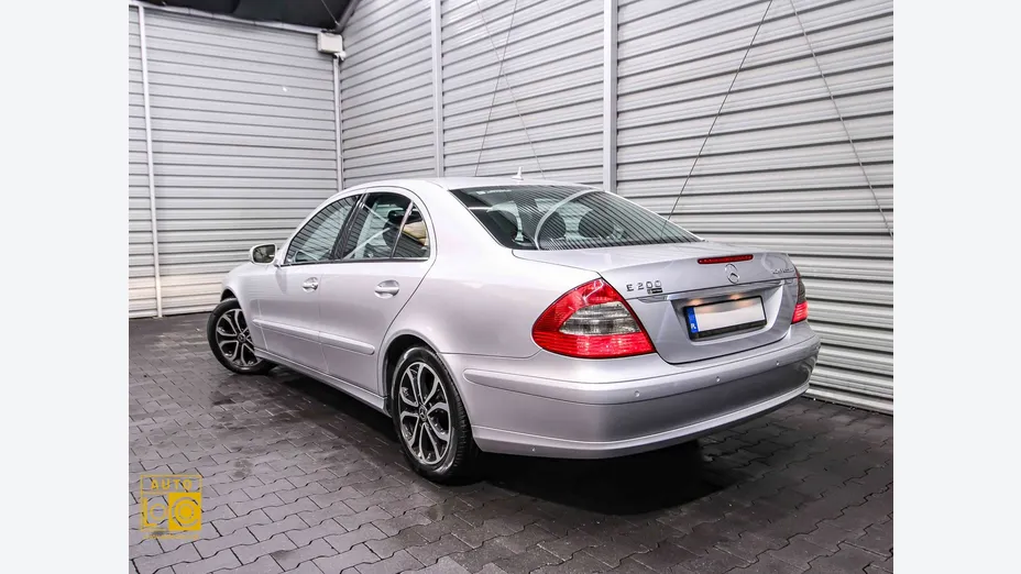 MERCEDES-BENZ E Klasa -
