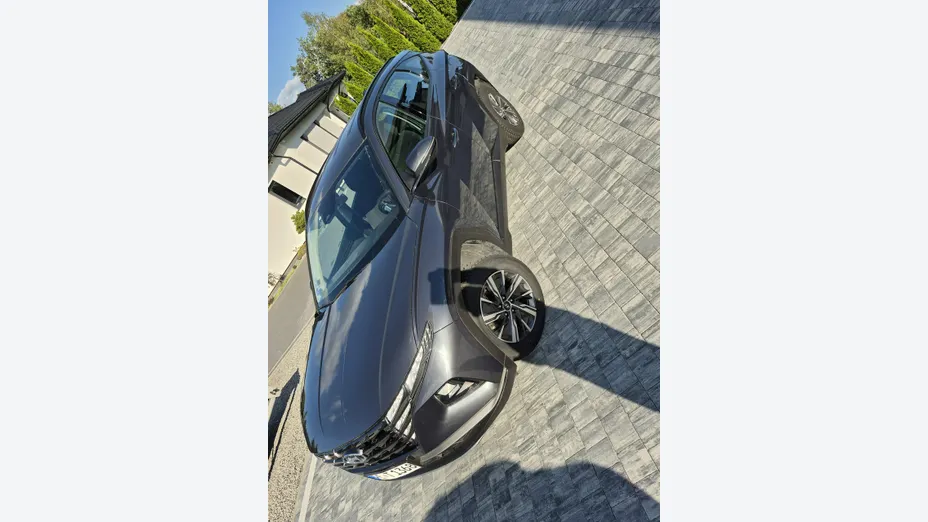 HYUNDAI Tucson -