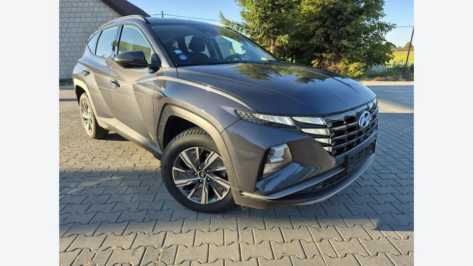 HYUNDAI Tucson -