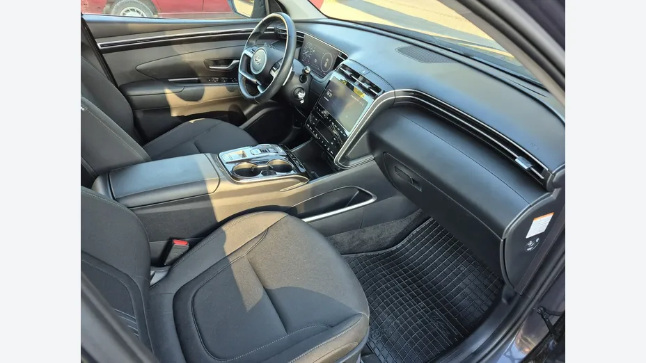 HYUNDAI Tucson -
