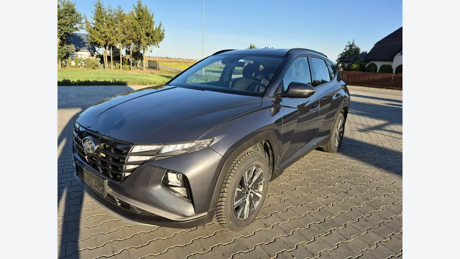 HYUNDAI Tucson -