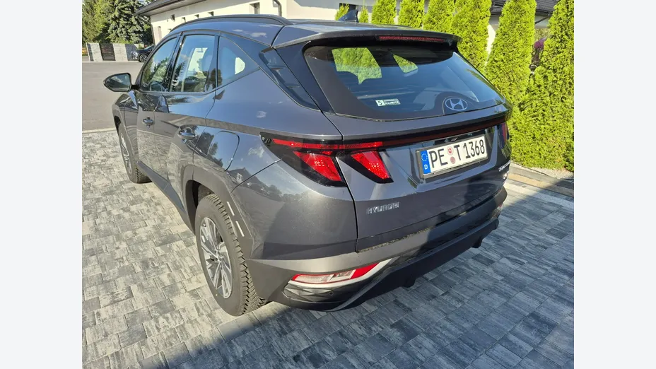 HYUNDAI Tucson -