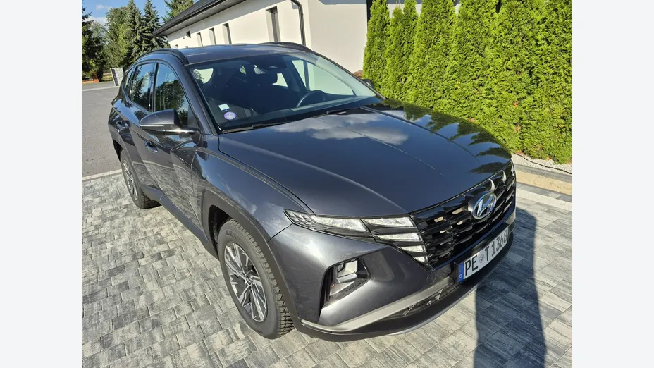 HYUNDAI Tucson -