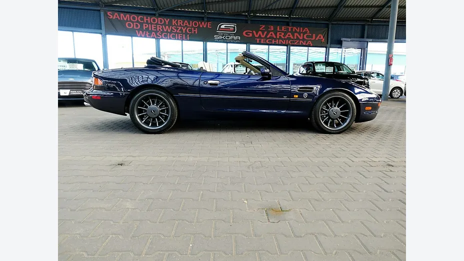 ASTON MARTIN DB7 -