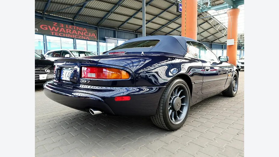 ASTON MARTIN DB7 -