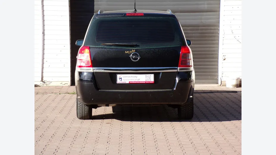 OPEL Zafira -