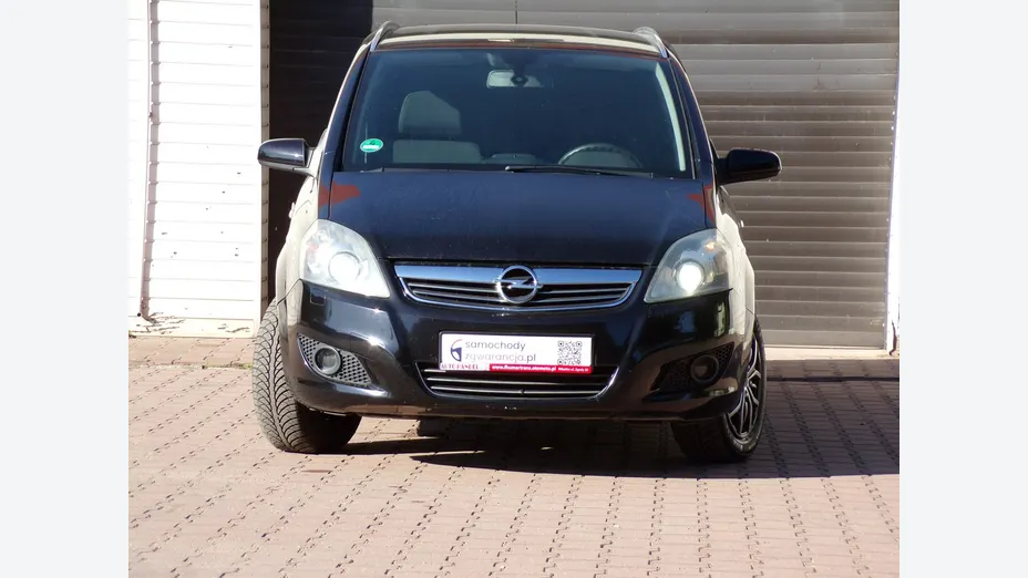 OPEL Zafira -