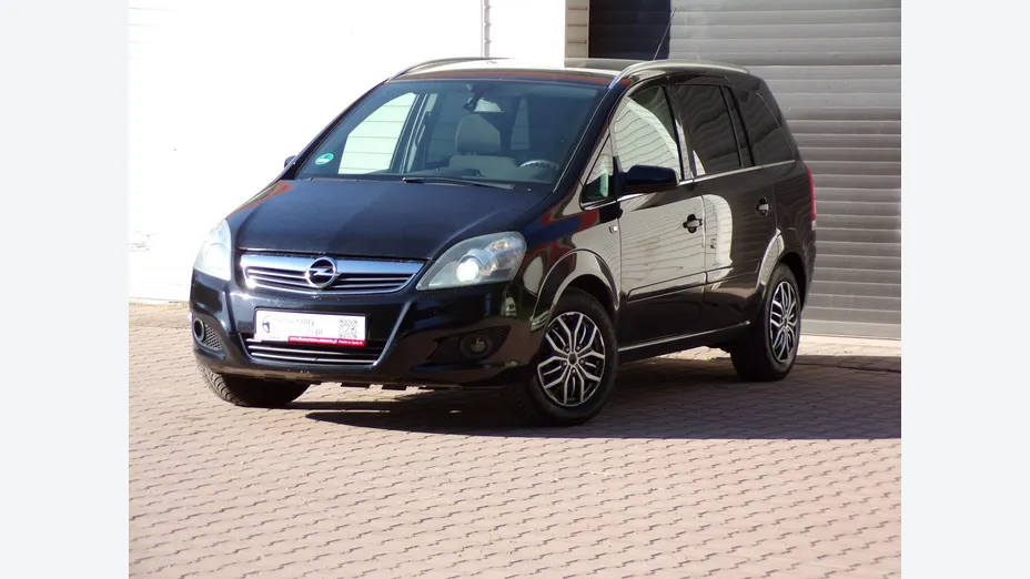 OPEL Zafira -