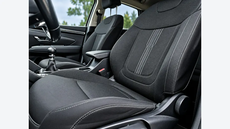 HYUNDAI Tucson -