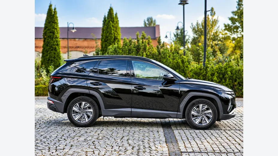 HYUNDAI Tucson -