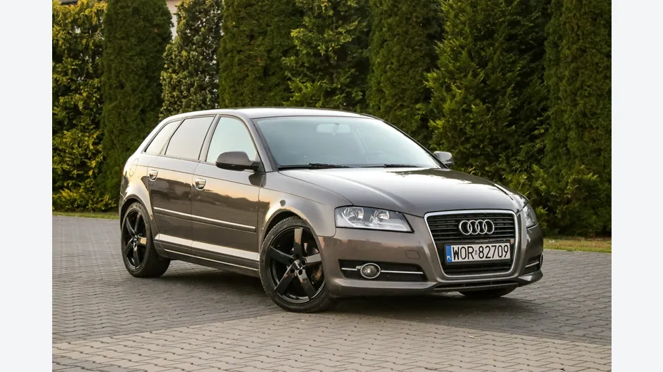AUDI A3 Sportback -