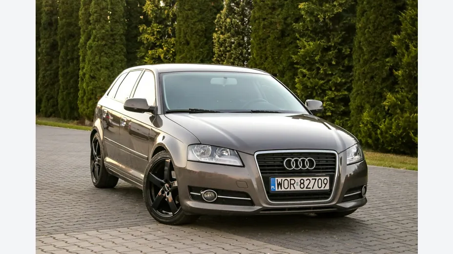 AUDI A3 Sportback -