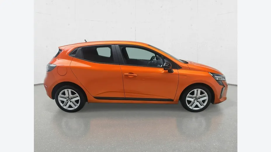 RENAULT Clio -
