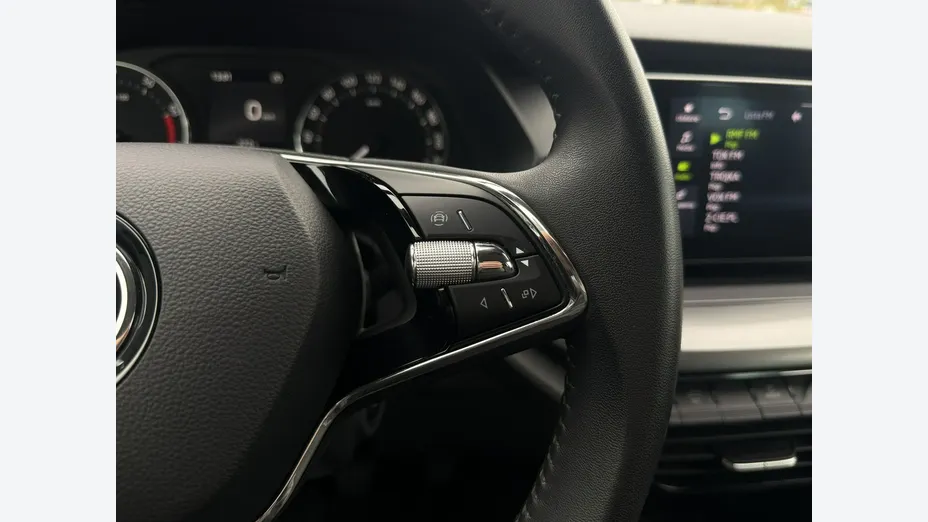 SKODA Octavia -