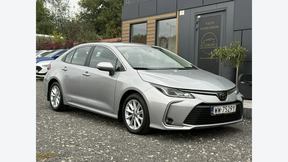 TOYOTA Corolla -