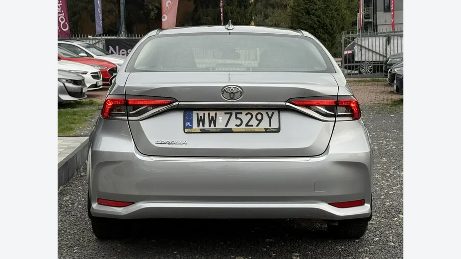 TOYOTA Corolla -