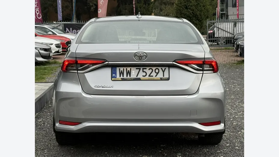 TOYOTA Corolla -