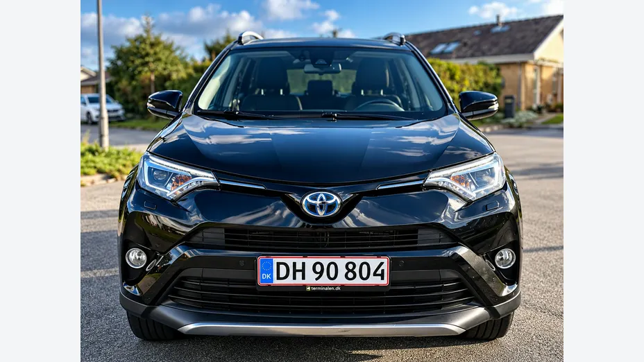 TOYOTA RAV4 -