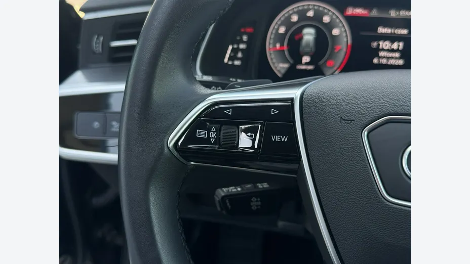 AUDI A6 Avant -