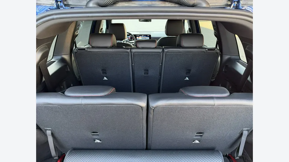 MERCEDES-BENZ GLB -