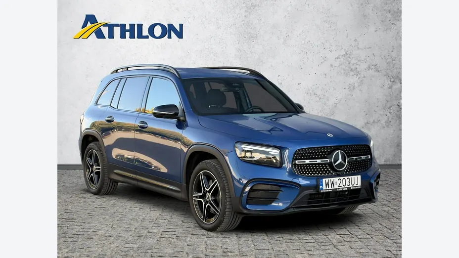 MERCEDES-BENZ GLB -