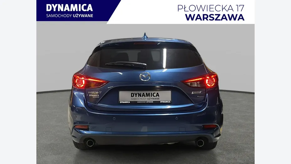 MAZDA 3 -