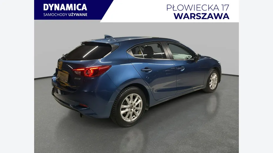 MAZDA 3 -