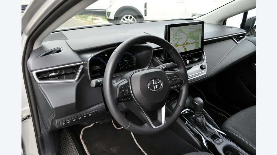 TOYOTA Corolla -