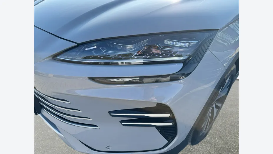 BYD Seal U -