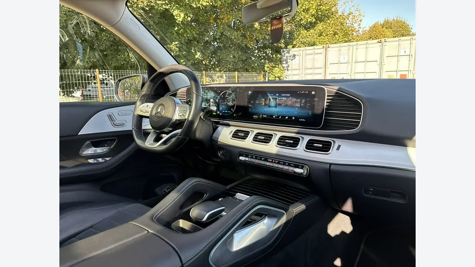 MERCEDES-BENZ GLE -