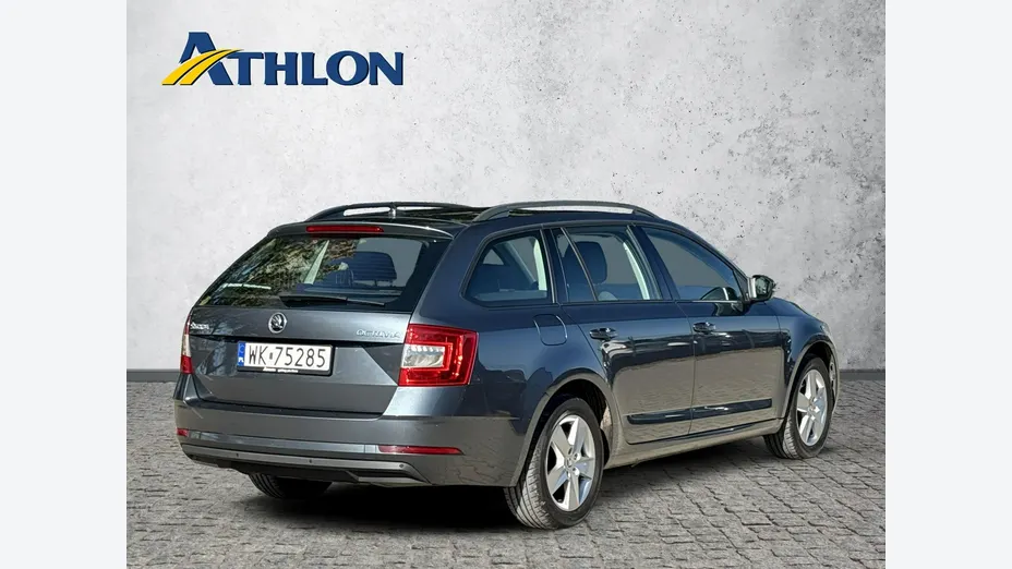 SKODA Octavia -