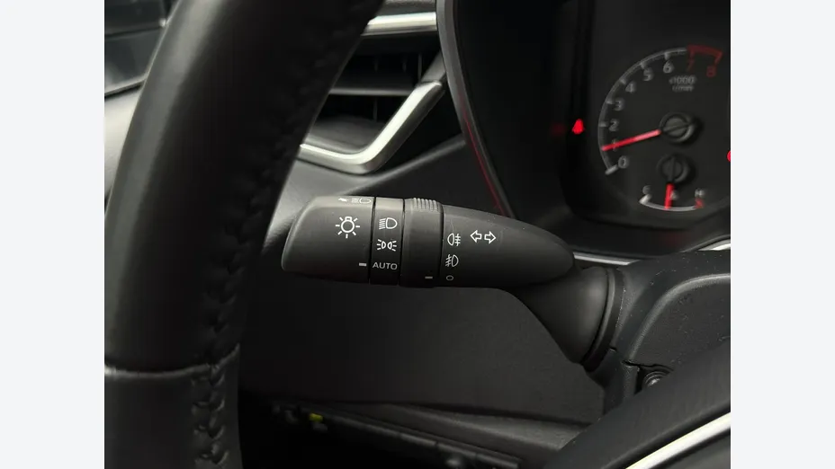 TOYOTA Corolla -
