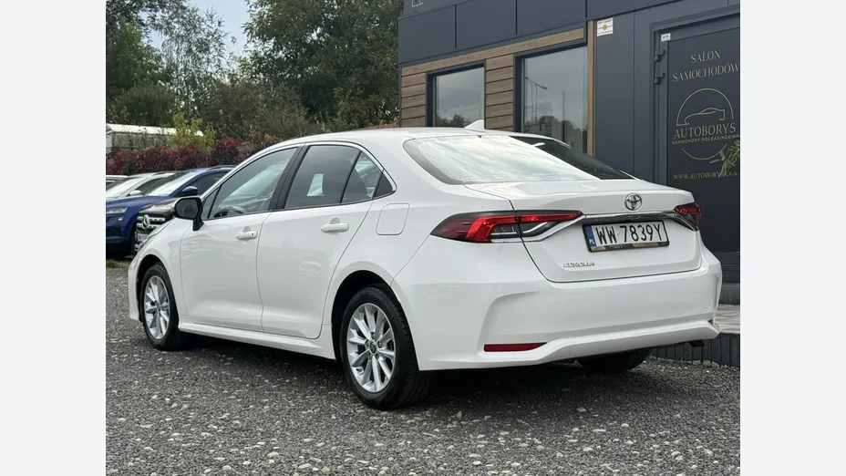 TOYOTA Corolla -