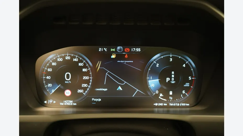 VOLVO XC90 -