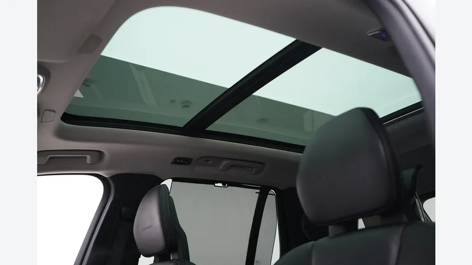 VOLVO XC90 -