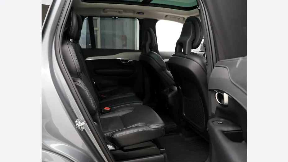 VOLVO XC90 -