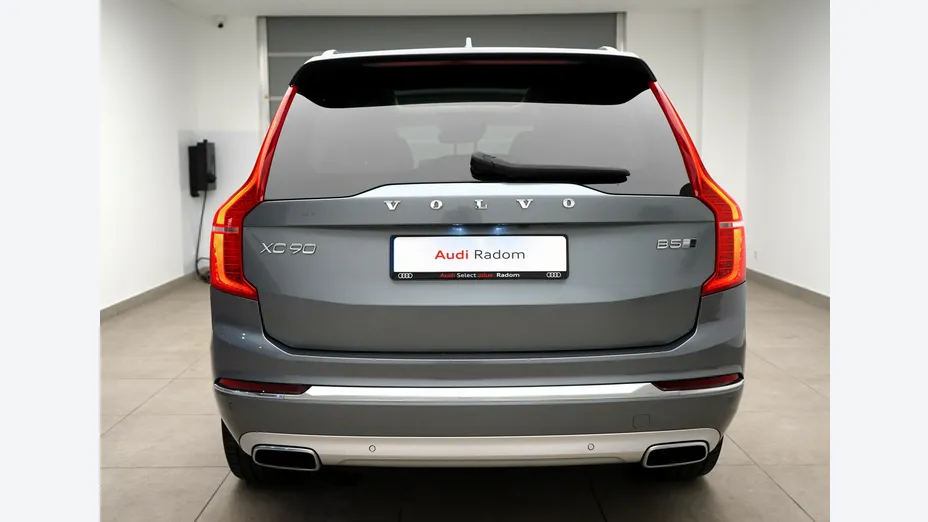 VOLVO XC90 -