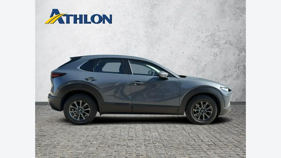 MAZDA CX-30 -