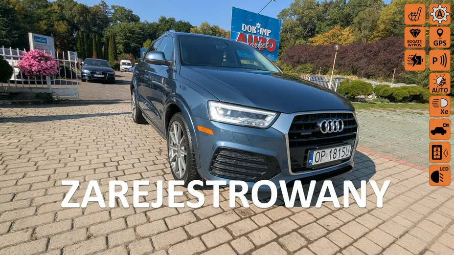 AUDI Q3 -