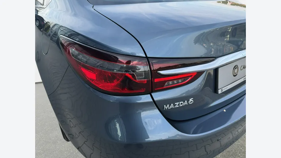 MAZDA 6 -
