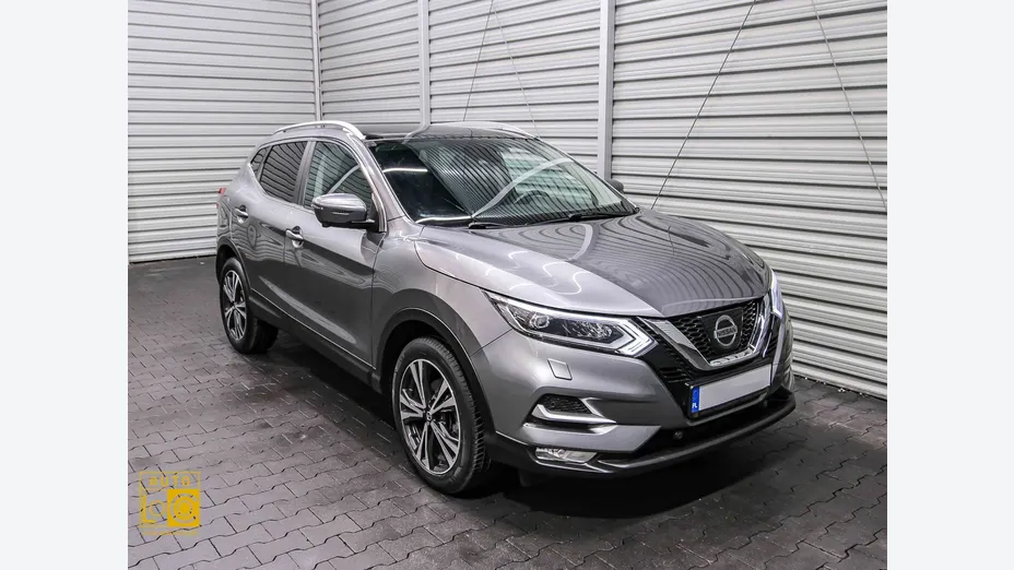 NISSAN Qashqai -