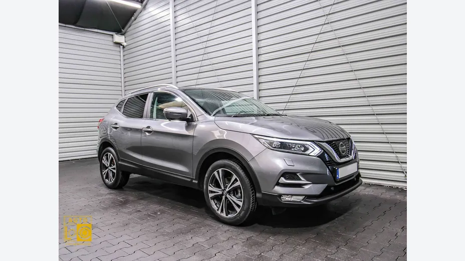 NISSAN Qashqai -