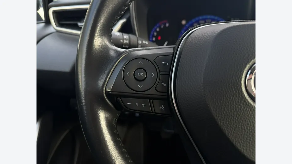 TOYOTA Corolla -