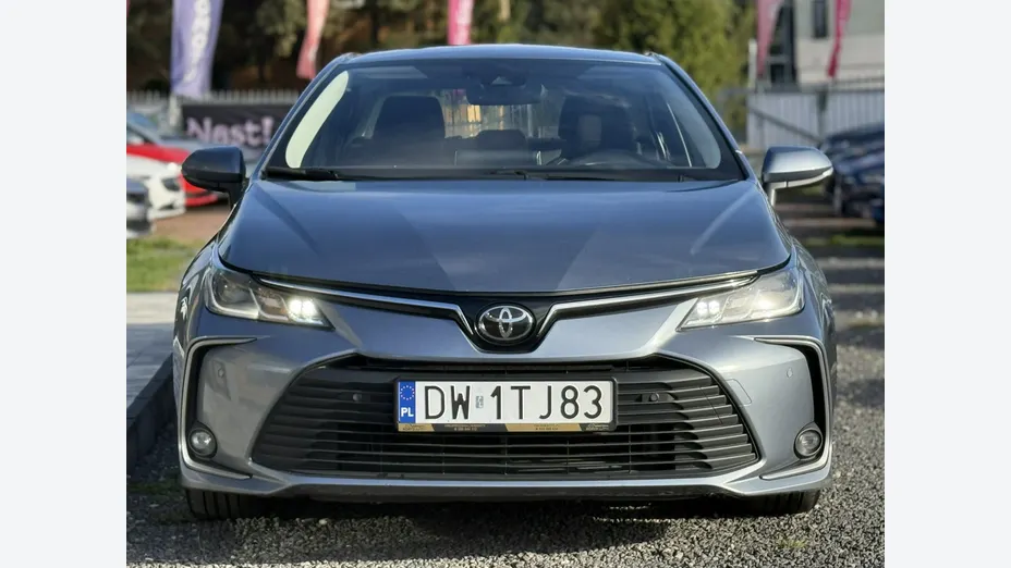 TOYOTA Corolla -