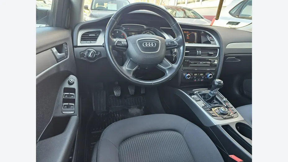 AUDI A4 Avant -