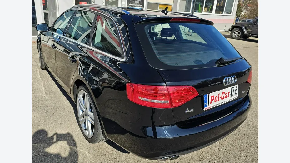 AUDI A4 Avant -